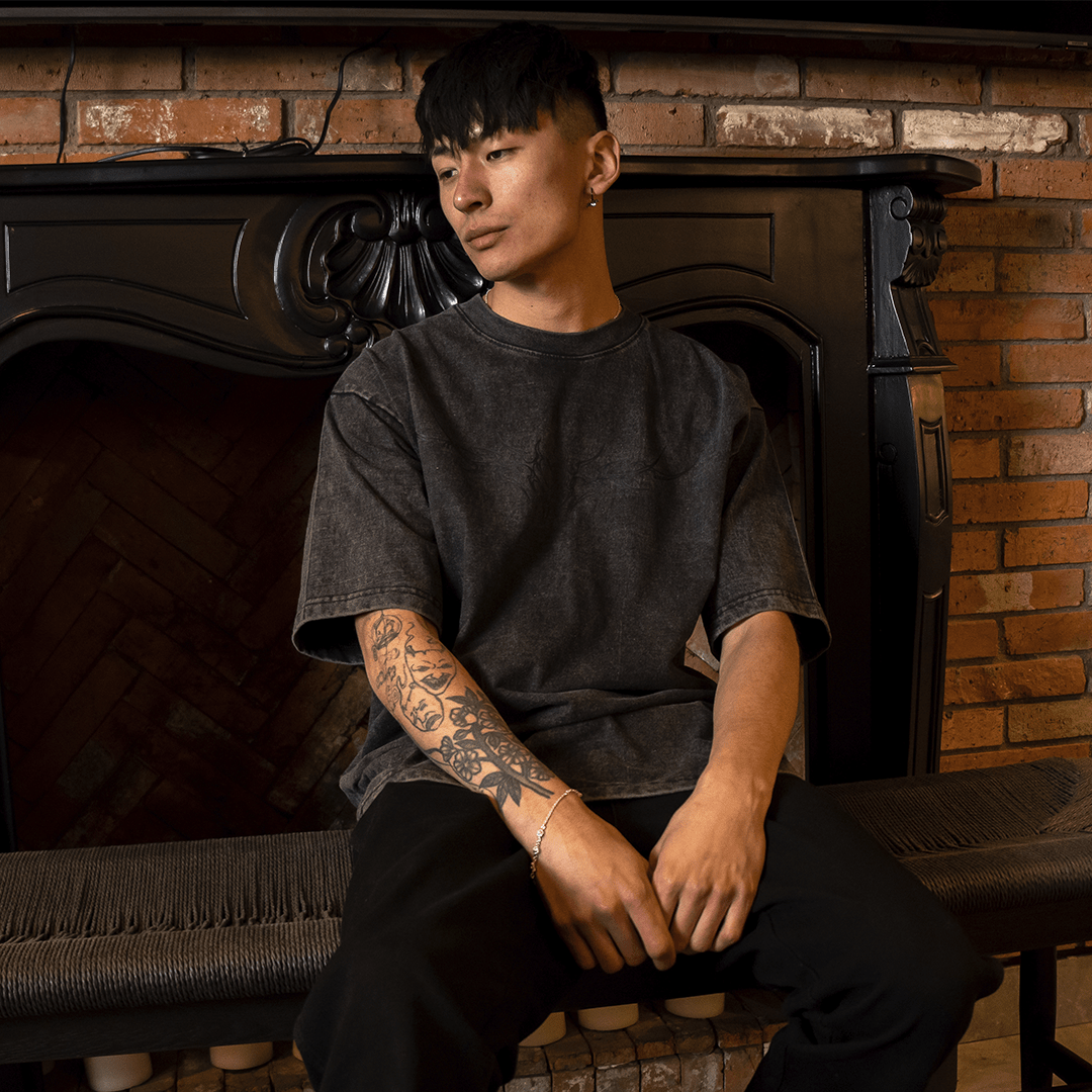 polera acid wash tribal MAORI imagen 2