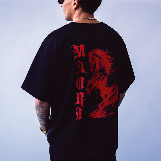 Polera MAORI Crimson Horse MAORI imagen 2