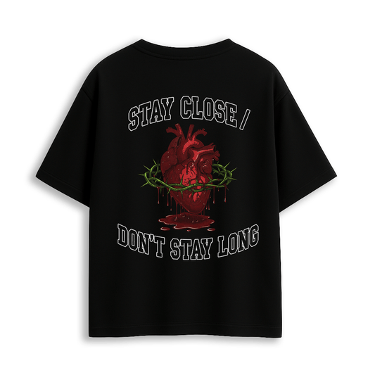 Polera Stay Close / Don’t Stay Long Tee MAORI